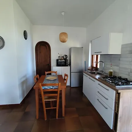 - Contrada Barreca Villa Cefalù